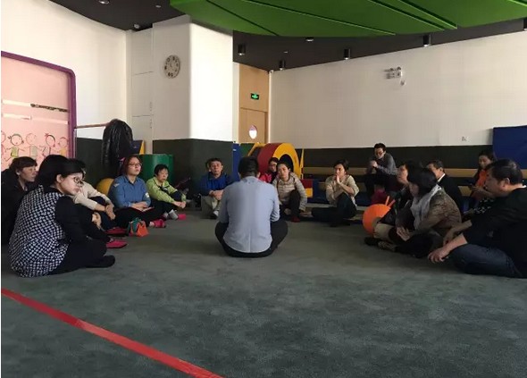 NYC纽约国际西红门鸿坤早教中心小儿推拿讲座