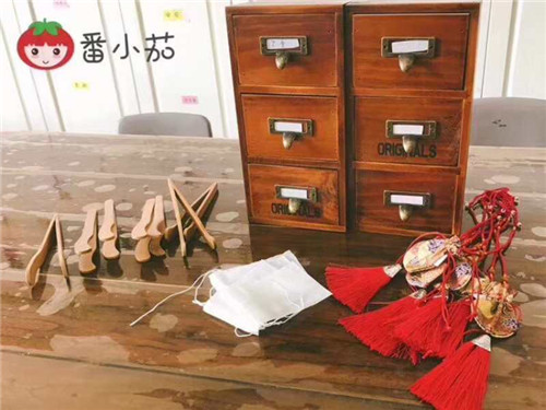 NYC蓝色港湾早教中心：小郎中驱蚊香囊招募