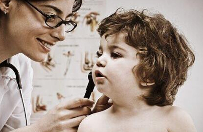伤害宝宝听力的五种行为，NYC早教